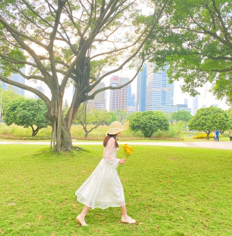 丹哥哥-广东省·广州市·白云区-***，抖音，微博-很喜欢拍照，网拍，寄拍都可以，可接受多类风格，甜美，可爱，休闲运动，气质等等，脾气好，好沟通哟