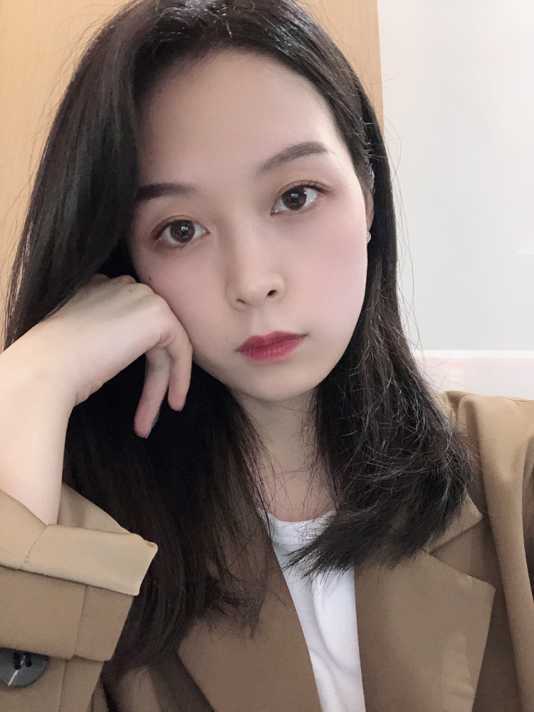 栗子-浙江省·杭州市·西湖区-微博、***、光芒-杭州互联网公司HR小姐姐，热爱穿搭、分享生活，合适的单子欢迎来砸哦～