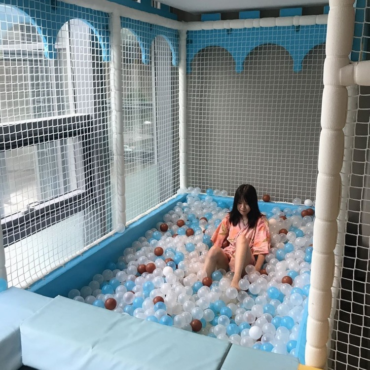 Cherry张-上海市·上海市·静安区--擅长拍照，探店打卡，具备一定文字功底，意向做寄拍模特，欢迎联系我