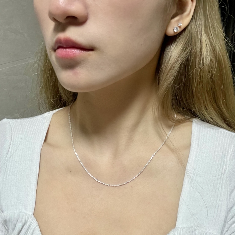 luuffeihuu-广东省·深圳市·南山区-***、B站-接到了一家新店铺的买家秀！
因为卖家没有啥子要求、就简单的拍了拍～