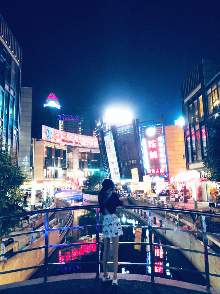 王同学-浙江省·绍兴市·越城区-快手-会简单修一下图 自由职业者 接单可以接买家秀 拍照之类 风格多变 🉑️盐🉑️甜