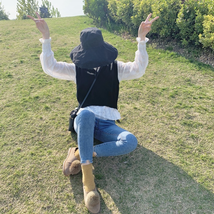 丽莎-安徽省·合肥市·蜀山区--Hello，如果你在找一个模特可以拍私服，如果你在找一个可以拍vlog的人。那么考虑一下我吧！身高173 106斤 ，唱歌也好听，熟悉各大平台，文案编辑也可，考虑一下我吧～