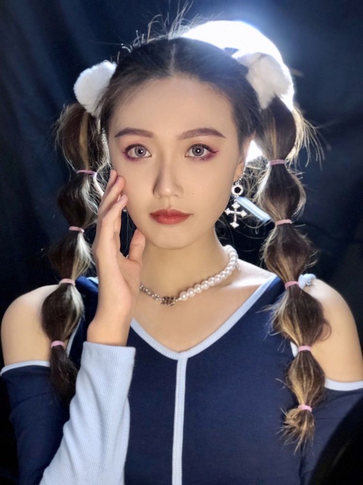 LvShengN-河南省·郑州市·金水区-快手-快手3w粉  身高175  体重100  会美妆P图剪视频等  接推广带货  开箱测评