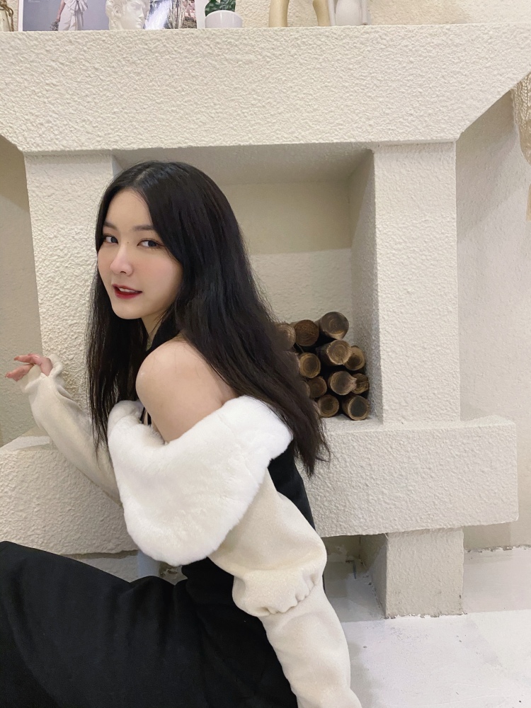 典当铺李掌柜-四川省·成都市·成华区-抖音-长期接买家秀，寄拍，成都探店。会拍照会p图，会短视频剪辑，本人效率极高，自带专业摄影师，骗子勿扰。