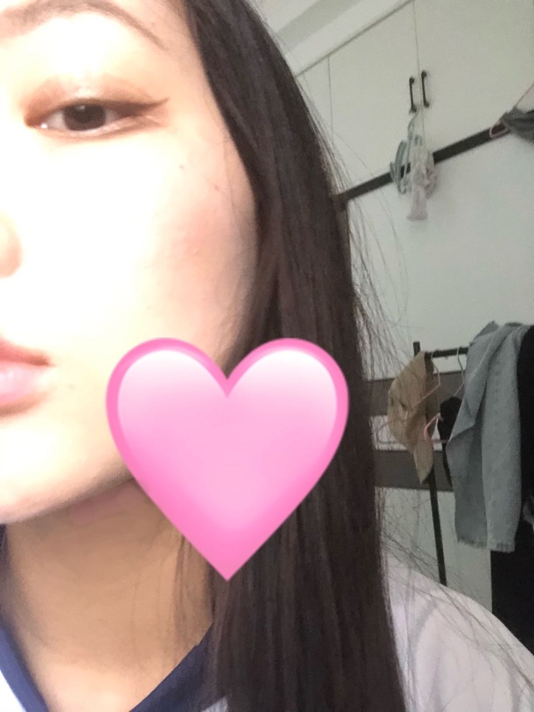 创业者Xixi-河南省·漯河市·源汇区--我的特长就是就是能有效快速的完成任务 会化妆 心善 长的漂亮 什么风格都能驾驭 身高163 体重100斤，身材（属于偏欧美身材）忘各大电商 能给我合作 ！