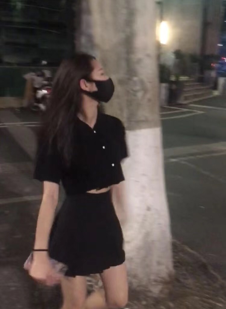 Ambition诺-浙江省·温州市·瑞安市--身高：167
体重：100
小新人一枚～请多多关照
接买家秀
买家秀～
买家秀~