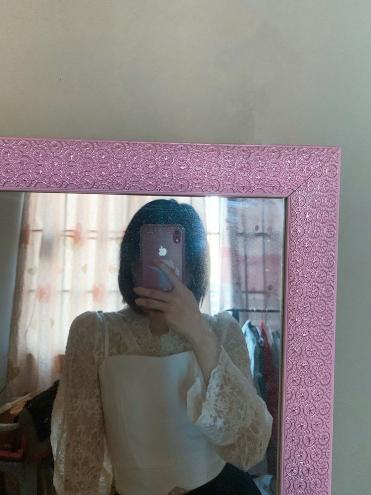 A阿琪-广东省·中山市·三乡镇-虎牙、抖音-接网拍：服装、发饰，首饰等...
本人身高162、体重43KG、会修图！