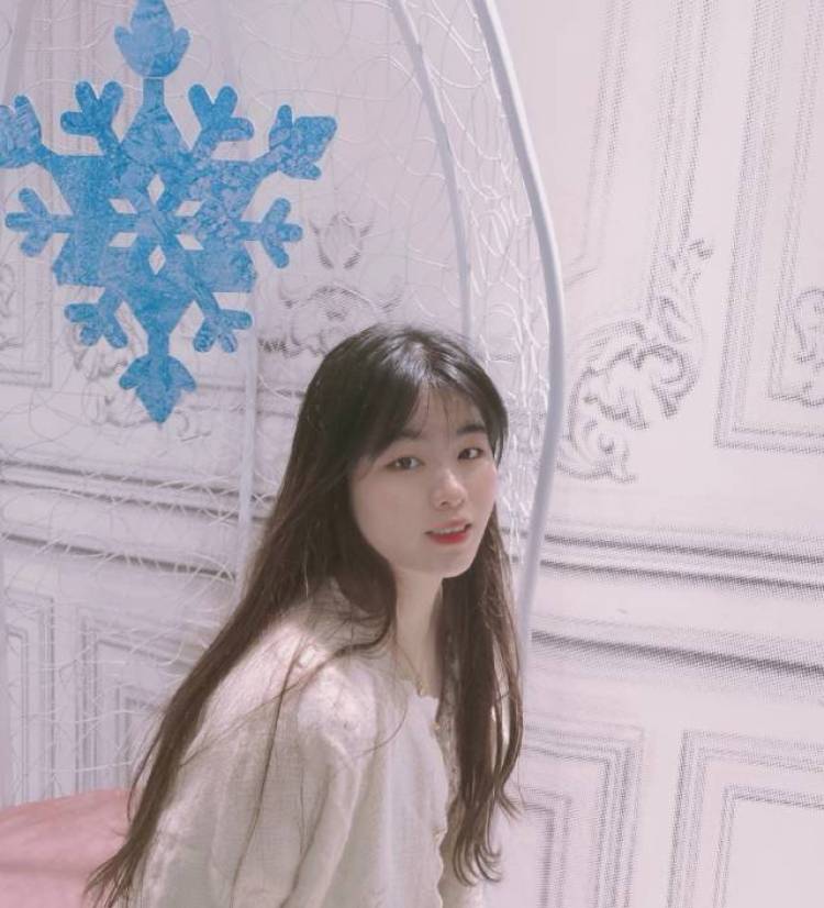 妮妮-广东省·揭阳市·普宁市--网拍 买家秀 小视频 会P图 随时拍 衣服 鞋子 包包 化妆品都可以 责任心强