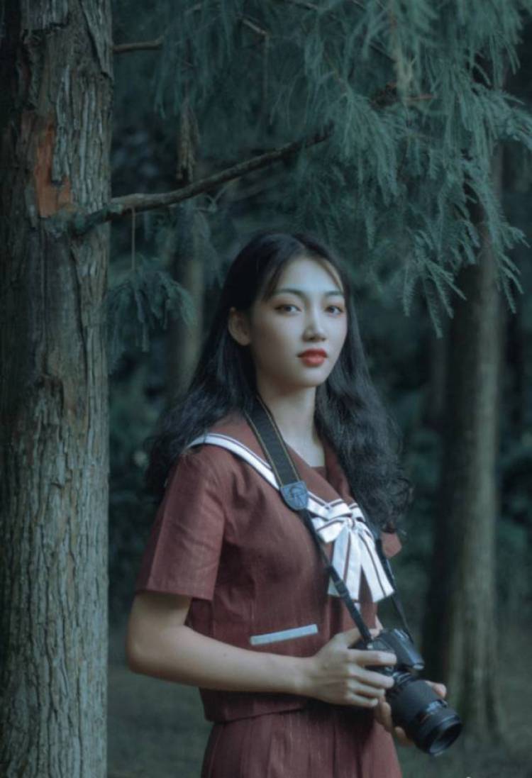 游-广东省·湛江市·霞山区--买家秀,免费试用,饰品,衣服等,风格多变,可外景,懂得修图,设备较齐全 出图速度快。