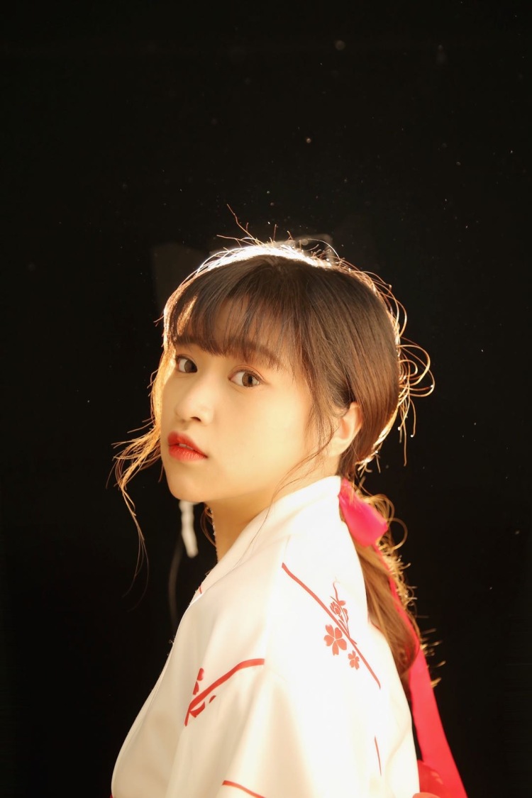 Ahri-北京市·北京市·朝阳区--以前是演员
主演电视剧《大学一年级》(优酷可搜)
各种古装、时装模特