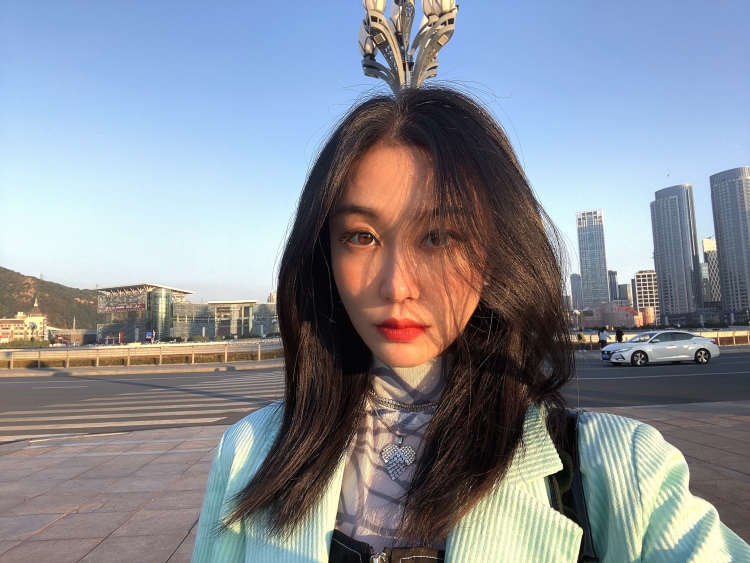 地瓜-辽宁省·大连市·沙河口区-抖音-职业:主播 会弹吉他 会唠嗑
接单范围 :买家秀 接寄拍 淘宝直播,短视频vlog 推广,平面模特兼职,营销推广。