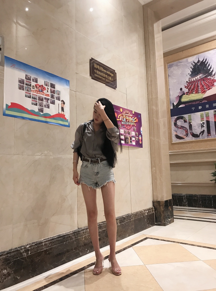 Y-Liao-四川省·遂宁市·船山区-快手 抖音 *** 微博-会P图 会拍照 饰品服饰（什么风格都🉑️）身高165 体重95