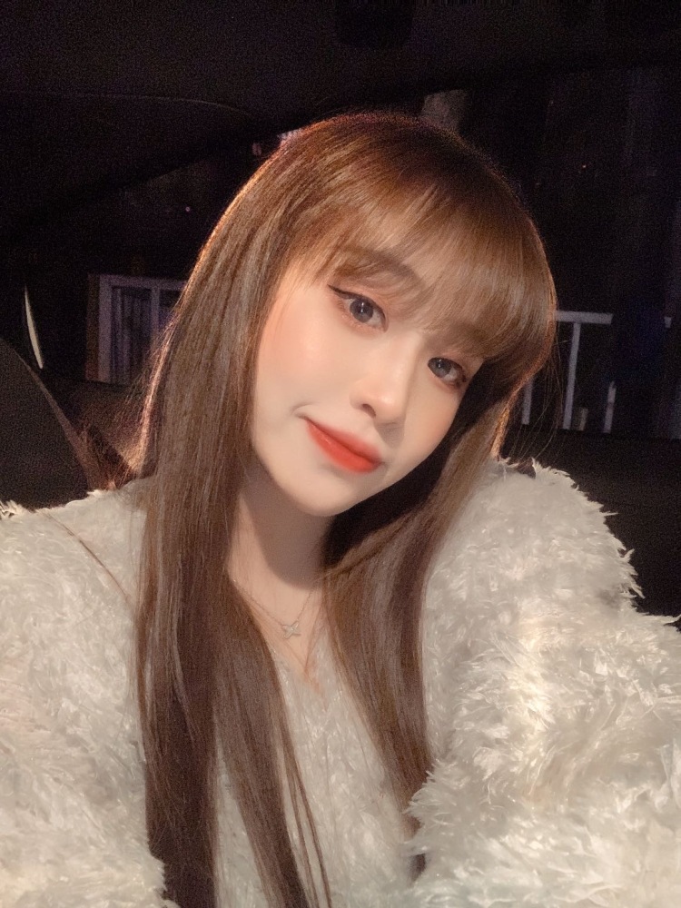 Lee🐈-广东省·汕尾市·城区-抖音,微博,***-接网拍 寄拍 饰品女装 风格多样 做事认真可长期合作 找我就对了~