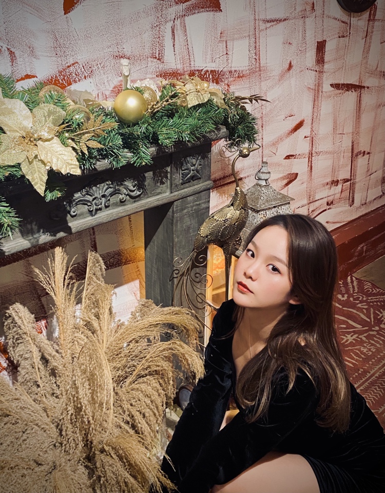 💙-广东省·广州市·海珠区--接寄拍 你想要的风格我都有(不接内衣、泳衣)
接发模(要自选发色长短)