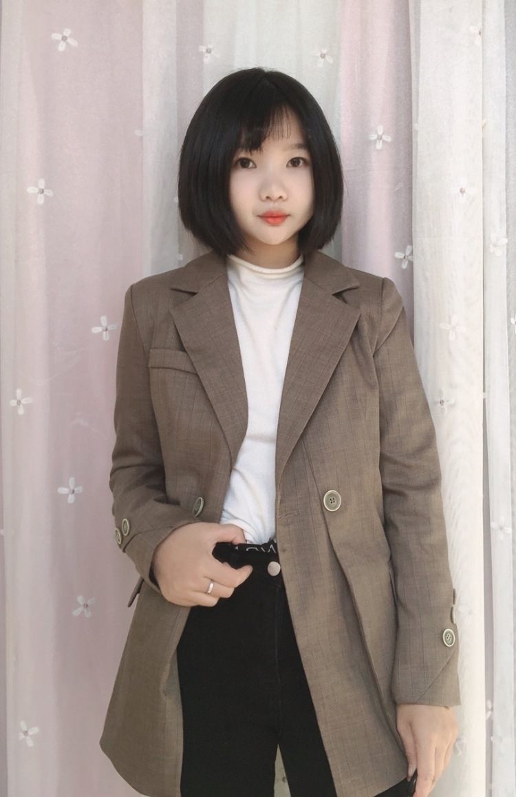 李满-湖北省·武汉市·洪山区-***-性格开朗活泼，表达能力强，会使用简单的ps软件，可p图，有衣服类的可熨烫！脾气好，可接受重拍体重95！可接各种订单