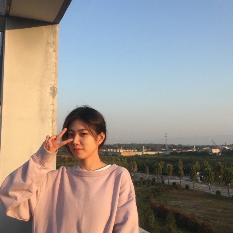 楠~-河北省·保定市·高阳县-***-新手小白
热爱拍照，喜欢穿搭拍，寄拍，送拍都可以！想要学习入门！