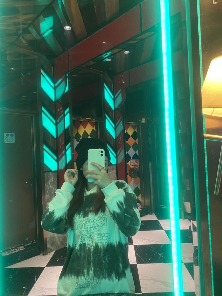 🧸ྀི Shona-湖南省·长沙市·岳麓区-***,抖音-我呢,21岁美少女,现在正在学习如何做模特,爵士舞蹈,待业中,希望能通过自己的努力达到月入过万,寄拍送拍等等都可以找我,我都可!