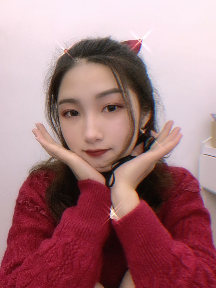 小灯泡-广西壮族自治区·河池市·金城江区--自由职业者,时间充裕,喜欢拍照,可以开箱测试,接买家秀,风格可以多变,