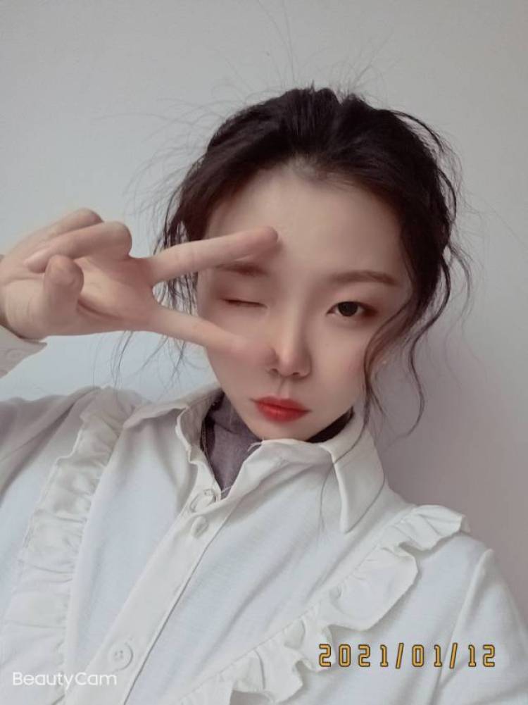 海的女儿🦊-山东省·滨州市·滨城区-抖音 *** 微博-身高171 体重50公斤 会拍照会修图 有锁骨 可做长期网拍模特 手模 有需要可以滴滴我