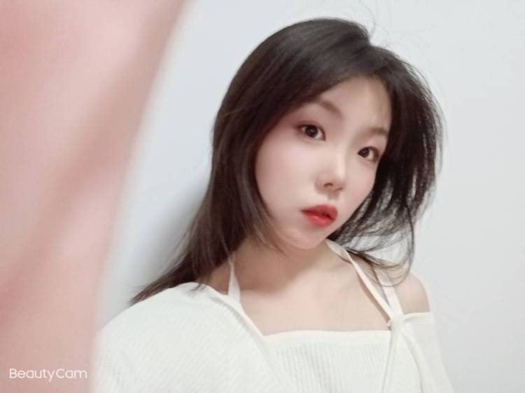 海的女儿🦊-山东省·滨州市·滨城区-抖音 *** 微博-身高171 体重50公斤 会拍照会修图 有锁骨 可做长期网拍模特 手模 有需要可以滴滴我