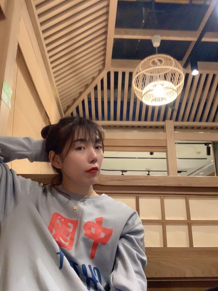 啊！哦-天津市·天津市·和平区-微博，***-身高165，体重48公斤，喜欢拍照分享，接受衣服，鞋子，饰品这类的合作，尽自己最大的努力取得店家的满意，获得双赢