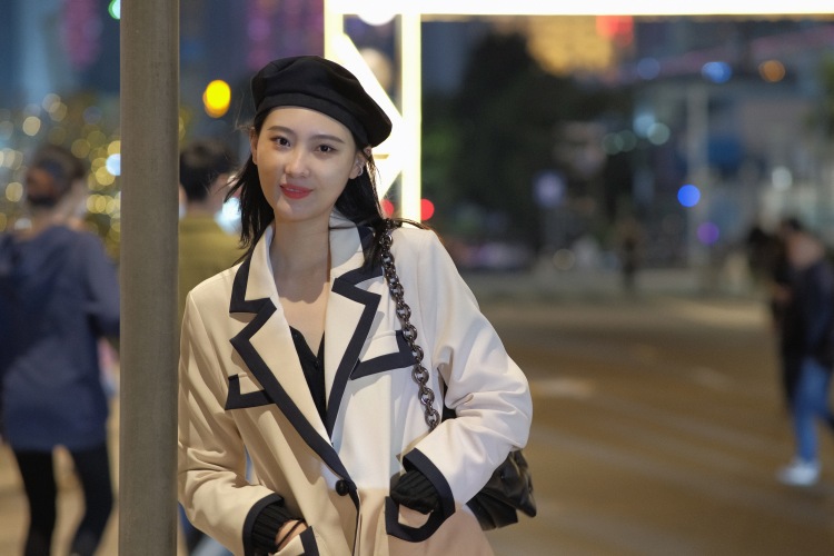 之文-广东省·深圳市·南山区-抖音 微博 ***-身高172 爱好拍照 自带相机出片 会p图 出片快 什么风格都可以