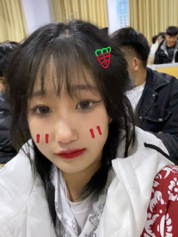 小白-山东省·临沂市·兰山区-快手-接买家秀,网拍,身高170体重95,航空专业毕业,热爱穿搭,潮女拍照,会化妆p图,可p到满意呀