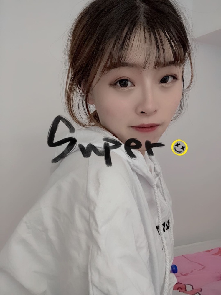 干巴妹！-辽宁省·抚顺市·清原满族自治县--买家秀，开箱测评 短视频拍摄都可 会剪辑，会p图 会化妆 快手粉丝4000➕