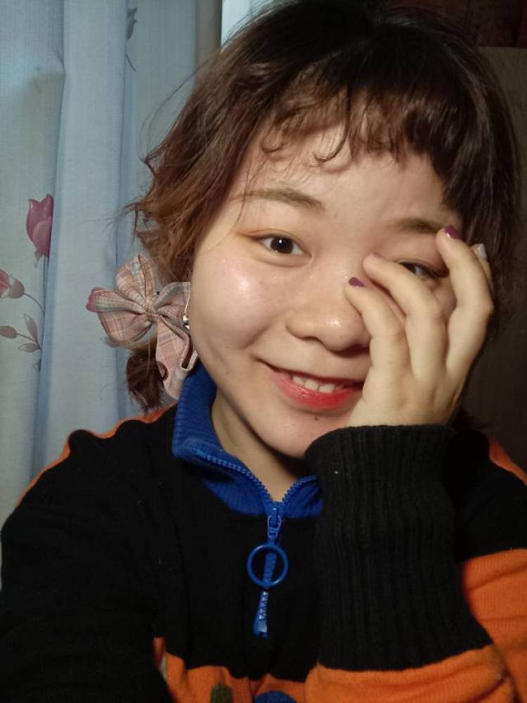 凉-河南省·洛阳市·吉利区-***-买家秀，开箱测评，试衣模特，种草好物，
平面模特
喜欢拍照
喜欢尝试不同的拍摄风格