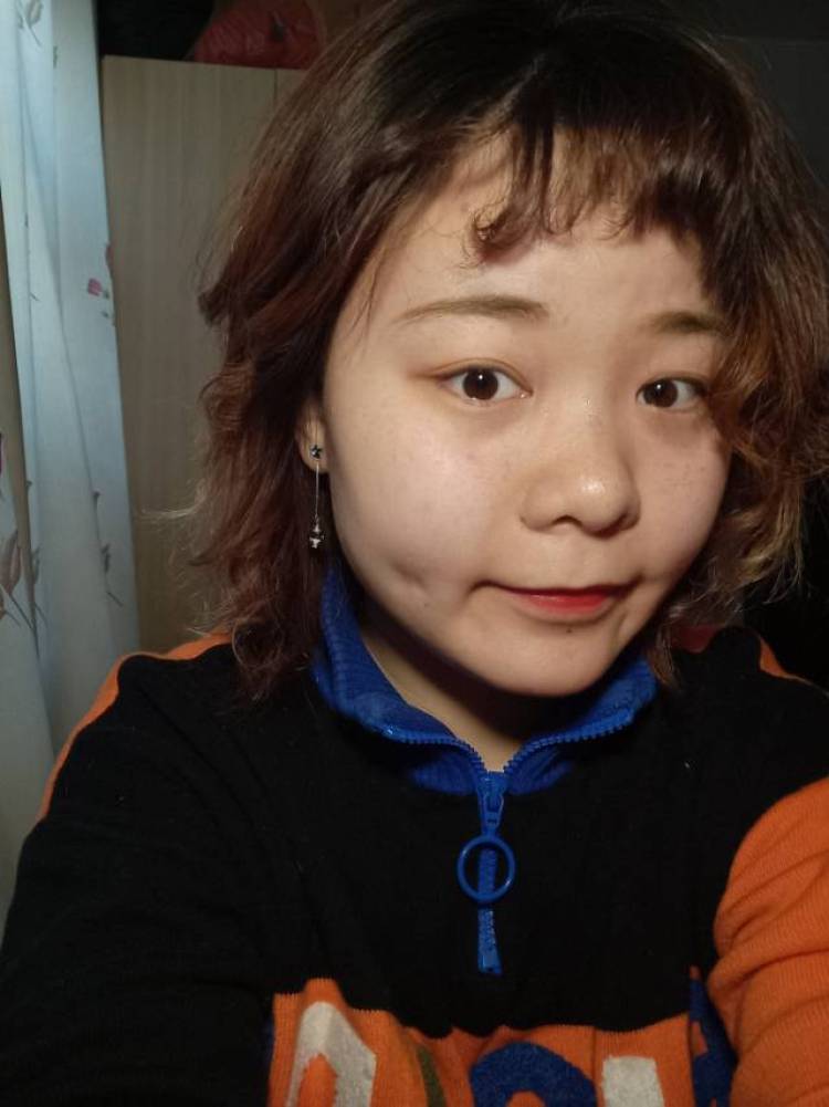 凉-河南省·洛阳市·吉利区-***-买家秀,开箱测评,试衣模特,种草好物,
平面模特
喜欢拍照
喜欢尝试不同的拍摄风格