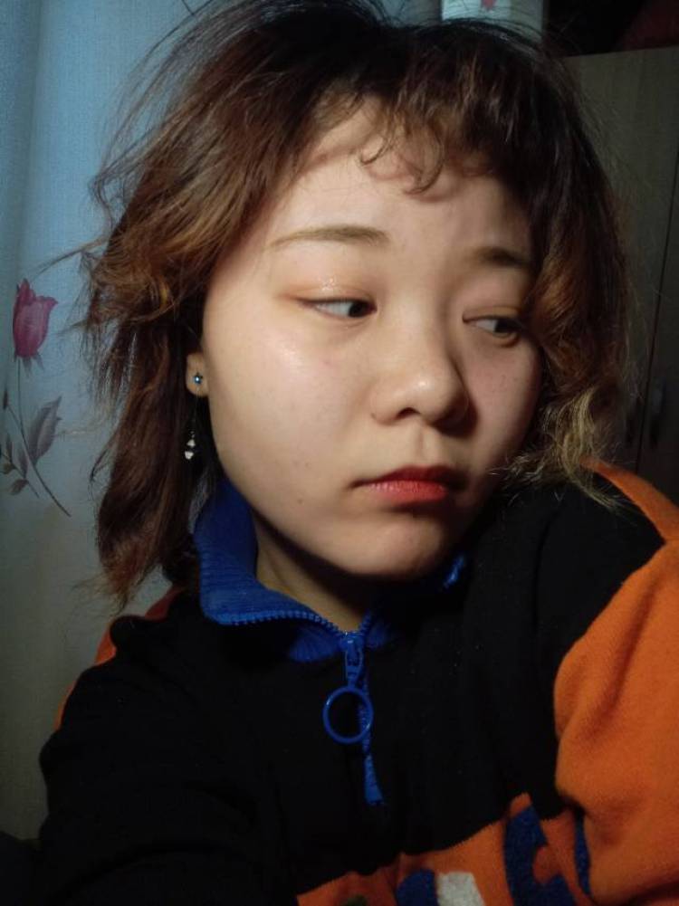 凉-河南省·洛阳市·吉利区-***-擅长绘画,种草好物,开箱测评,试衣模特
平面模特,可约拍
可尝试不同风格
喜欢拍照