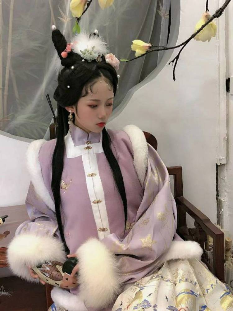 tua-江苏省·连云港市·连云区-朴朴朴灿妮-专业主持演讲，有过多项证书
有模特经验，颜值性格upup
诚实守信互利共赢