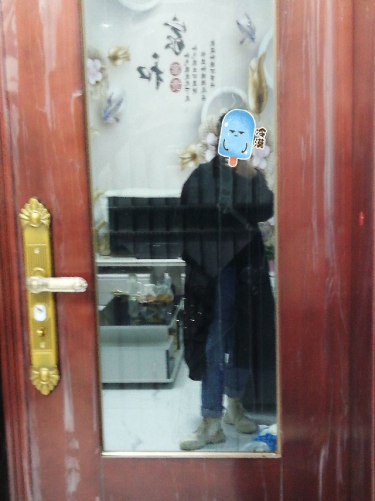 　苦糖不甜-河南省·许昌市·长葛市-快手，抖音-我是个模特学员暂时学习中，今年16岁，只要你接受我，我就会尽自己最大的努力帮你的鸭！