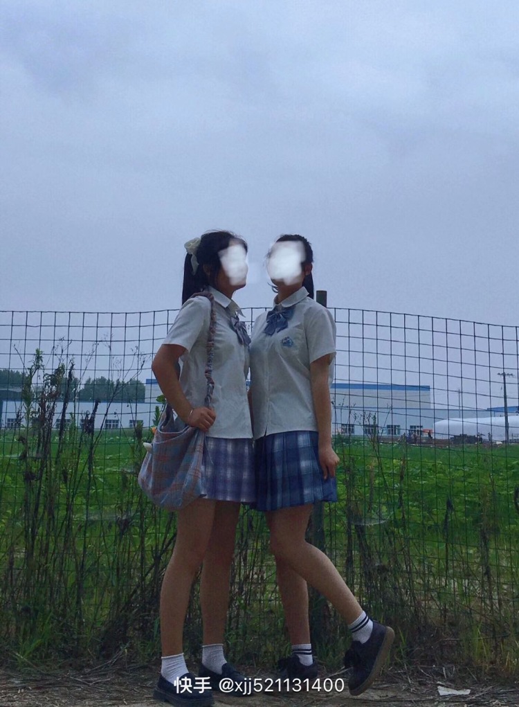 养猪的仙女~-江苏省·宿迁市·宿城区-抖音、快手、***、微博-我的特长是画画,拍照,学习的是平面设计会ps,兴趣爱好是 画画和拍照修图,可以接一些买家秀和网图.