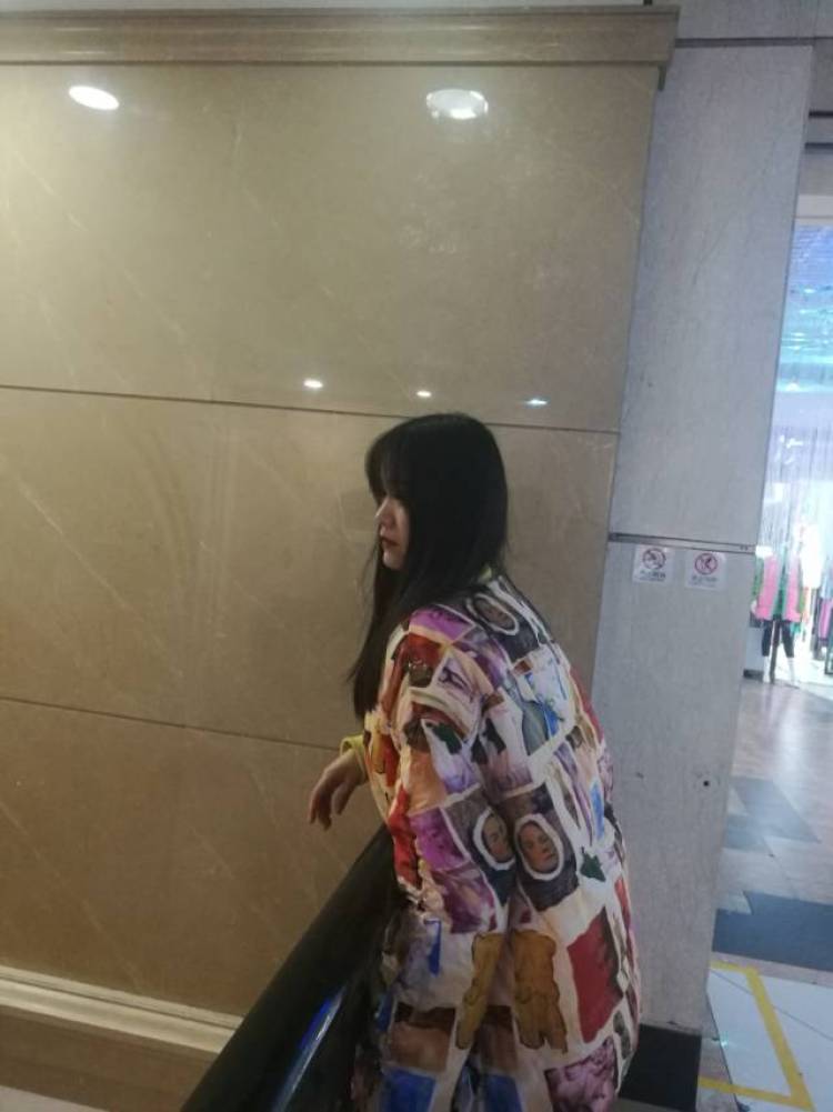 kk困了!-陕西省·咸阳市·兴平市-豆瓣-身高170,体重35kg,很喜欢拍照,可接兼职单,寄送单,买家秀,文字单等等