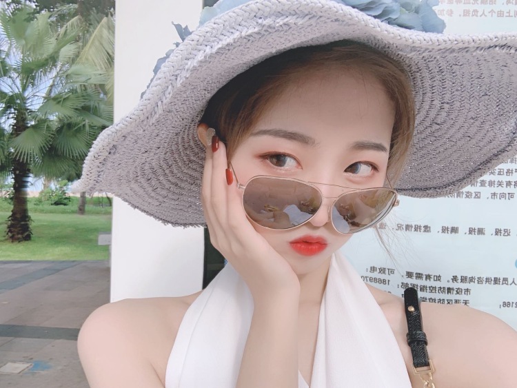 辣椒-江苏省·苏州市·姑苏区-抖音-接网拍,寄拍送拍买家秀等,目前无耳洞
身高167、体重96、喜欢拍照会p图