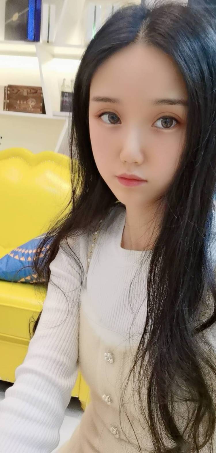 A     🍬 wenY14🥨-福建省·福州市·晋安区--喜欢拍照，会修图，各种风格形式均可驾驭或尝试，希望有更多自我挑战的机会。