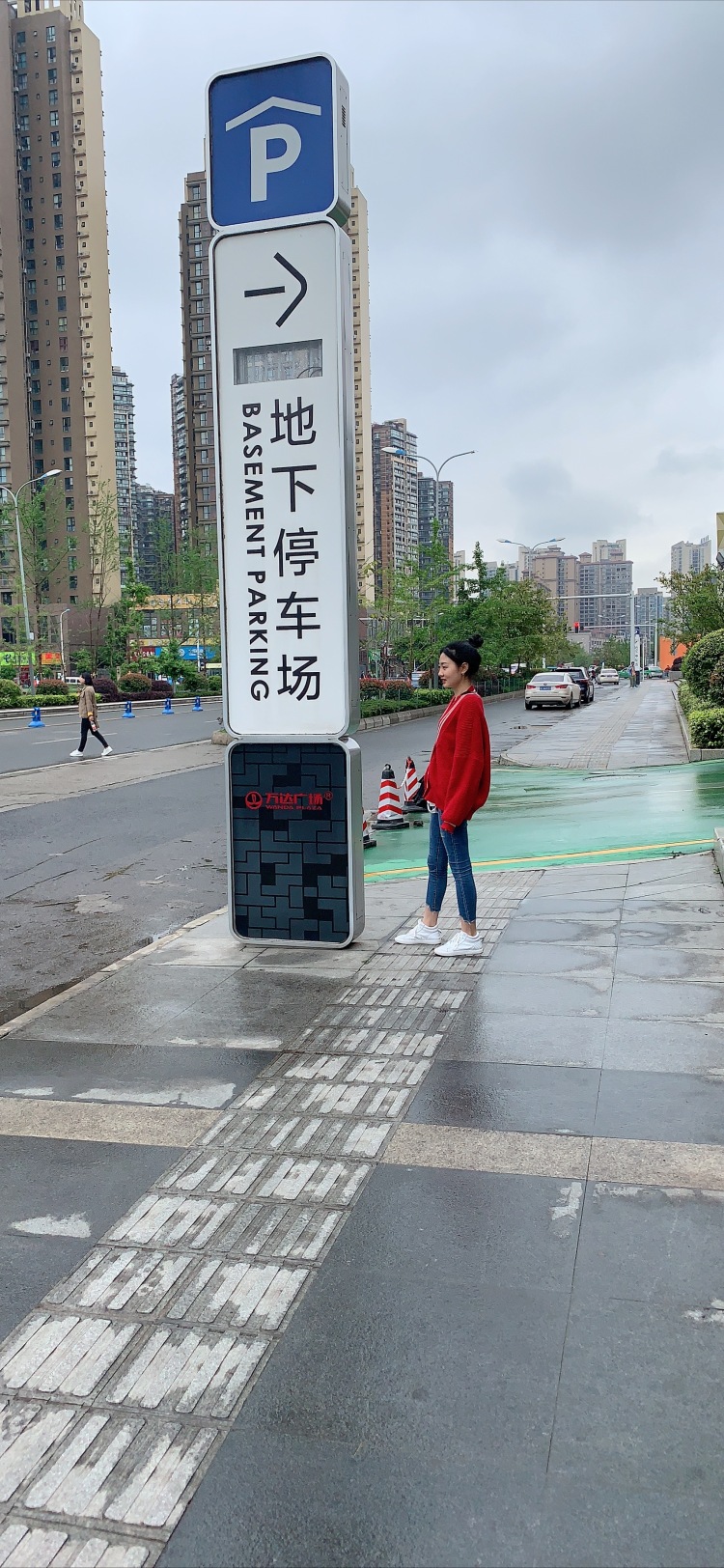 🍓-四川省·乐山市·市中区--本人想要接买家秀的单，可以长期合作，会拍照，会p图，诚心合作，非诚勿扰，谢谢