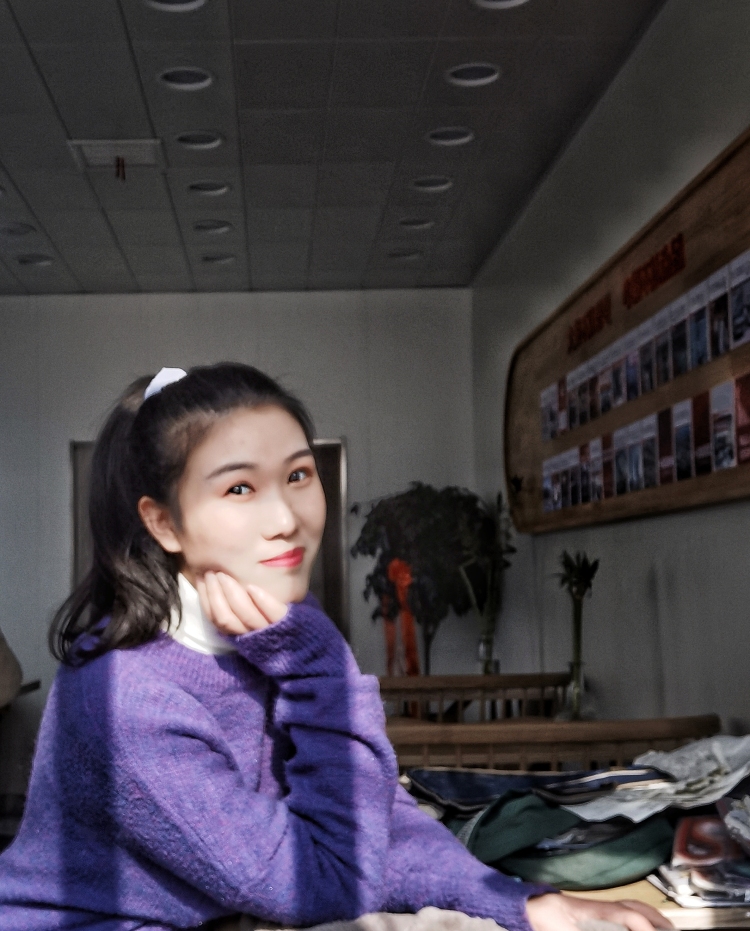 要小妖-河南省·开封市·尉氏县--买家秀寄拍,身高165体重110,会拍照会修图,可接受多种风格