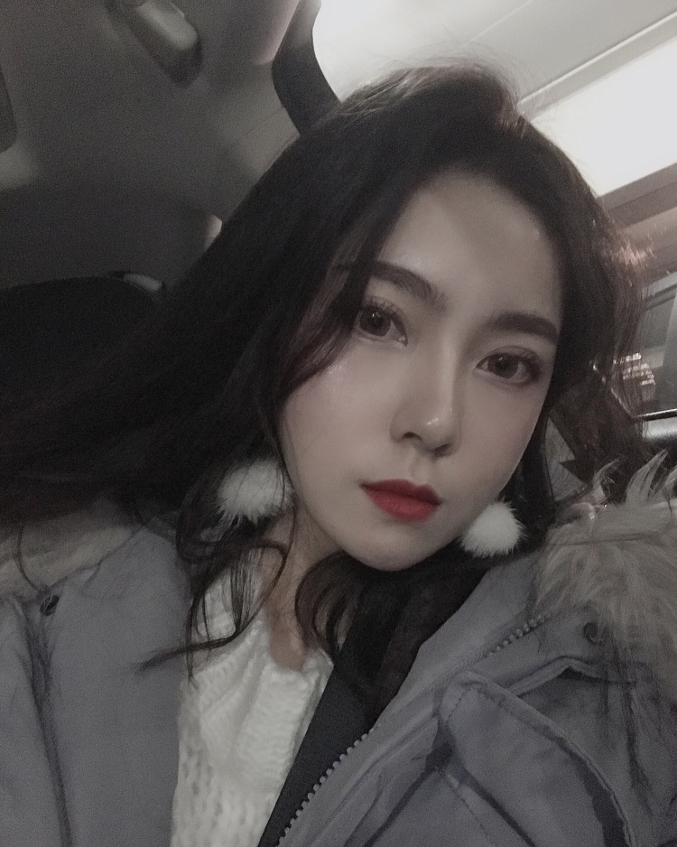Shirley Gao-北京市·北京市·丰台区--擅长领域:美妆护肤美瞳首饰健身穿搭
免费试用 开箱种草测评
图文视频均可 风格多变 可拍外景 出图快
