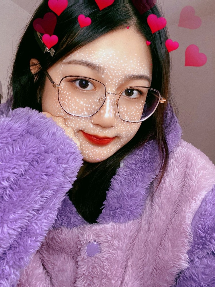 ʚ🧸ྀིɞ-天津市·天津市·东丽区--在抖音 美拍 快手 粉丝:500 可以拍:美瞳、化妆品测评、开箱测评 、免费试用 、寄拍 直播带货(除内衣外)可以拍vlog带货 会p图