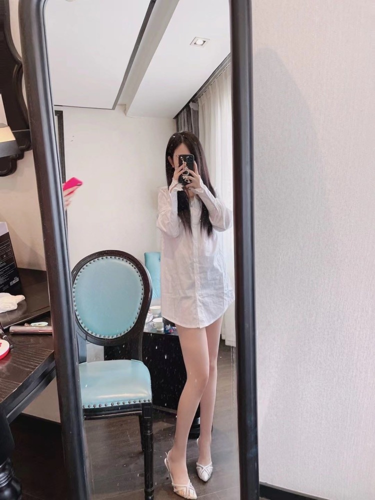 👑 ིྀ-山东省·济南市·历下区-抖音-🉑️接全身照 淘宝服饰 美容护肤类化妆品、美瞳类、鞋类
外景拍摄