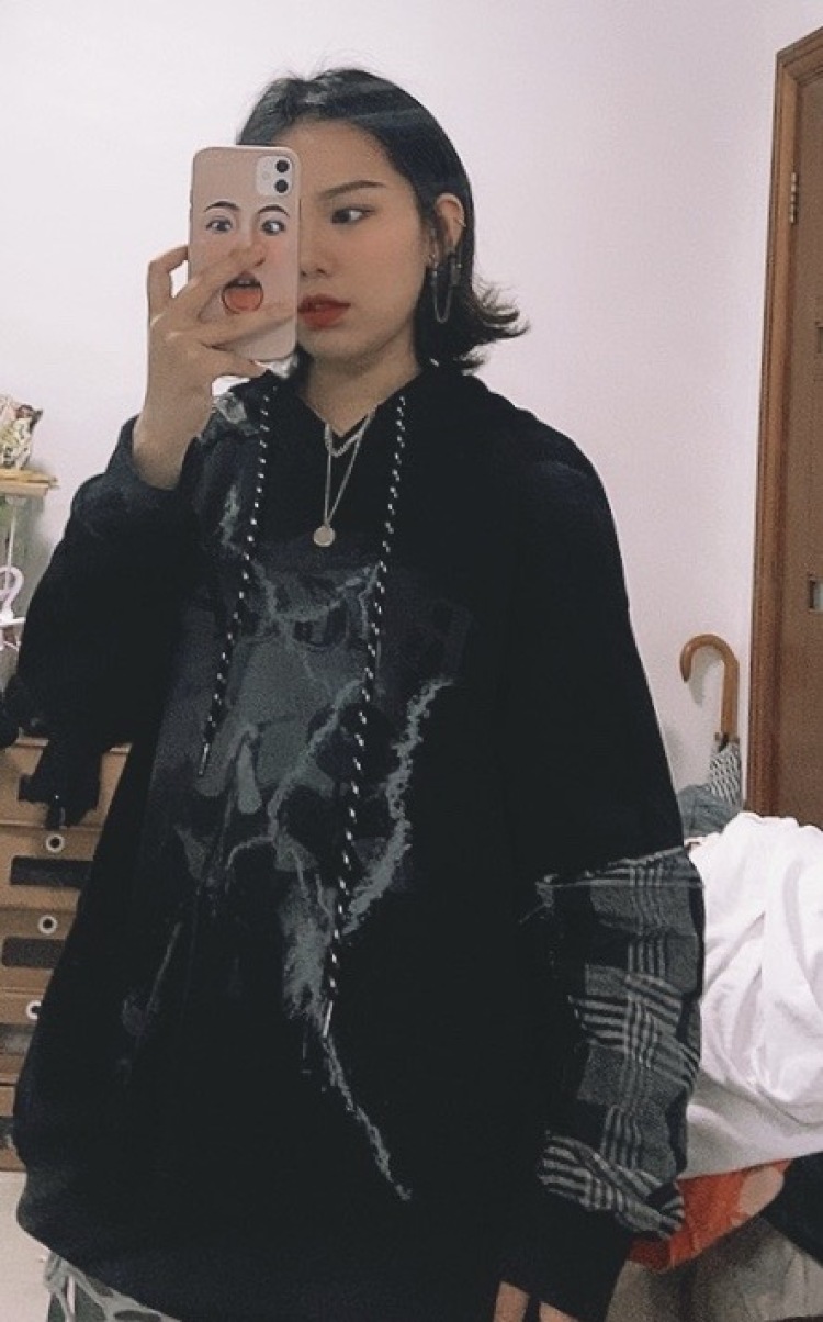 人间-上海市·上海市·松江区-抖音 微博 ***-独立妆造师 有较好的审美 可接淘宝买家秀 寄拍送拍均可 可同步***抖音种草 也可接开箱测评和探店打卡 出片快 风格多变