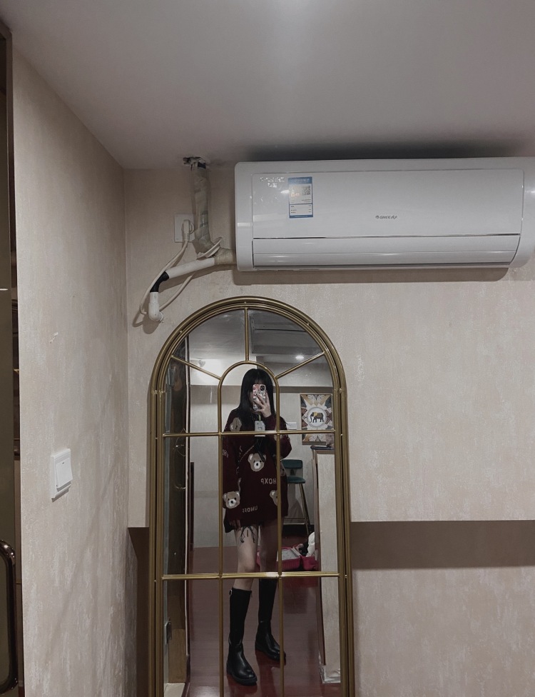 是欣欣-广东省·珠海市·香洲区--身高168 体重96斤 可接服装买家秀 寄拍 送拍 熟练p图 出图速度快!有意可联系!