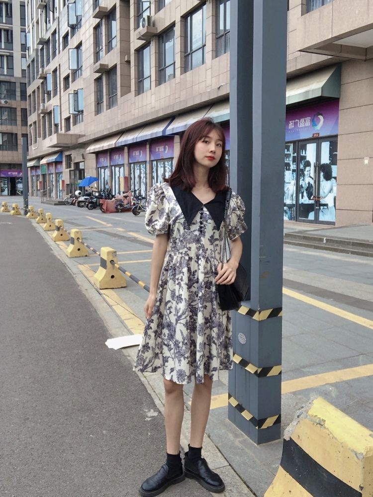 Mayxx_-广东省·东莞市·麻涌镇-*** -155cm40kg
喜欢拍照，裙子，衣服，首饰品买家秀都可以