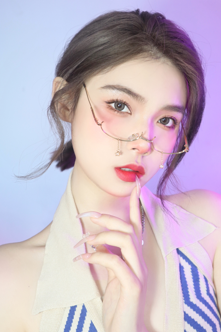 李李木🍑-浙江省·金华市·义乌市-***-瞳模 ***可推广 可拍美妆视频假发等，会修图剪辑，信息流也可，可寄拍
168 110 37
有相机