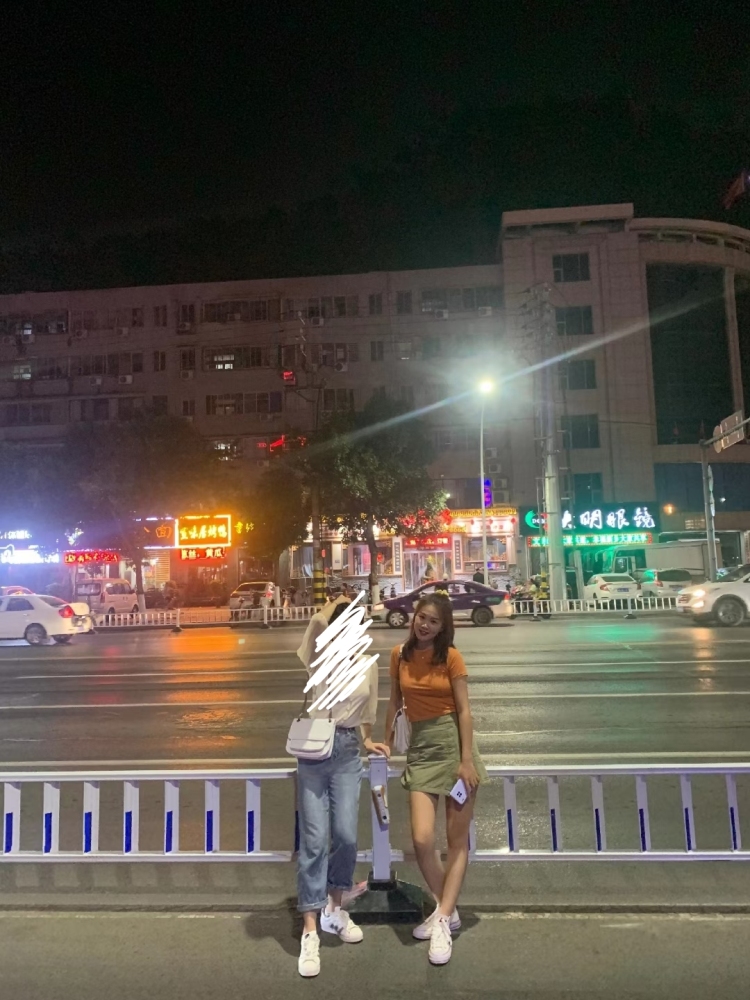 巧克力旺崽🍪-江苏省·南京市·鼓楼区-***-身高170 体重105
可开箱测评 寄拍 短视频拍摄 软文种草 探店打卡 平面模特兼职