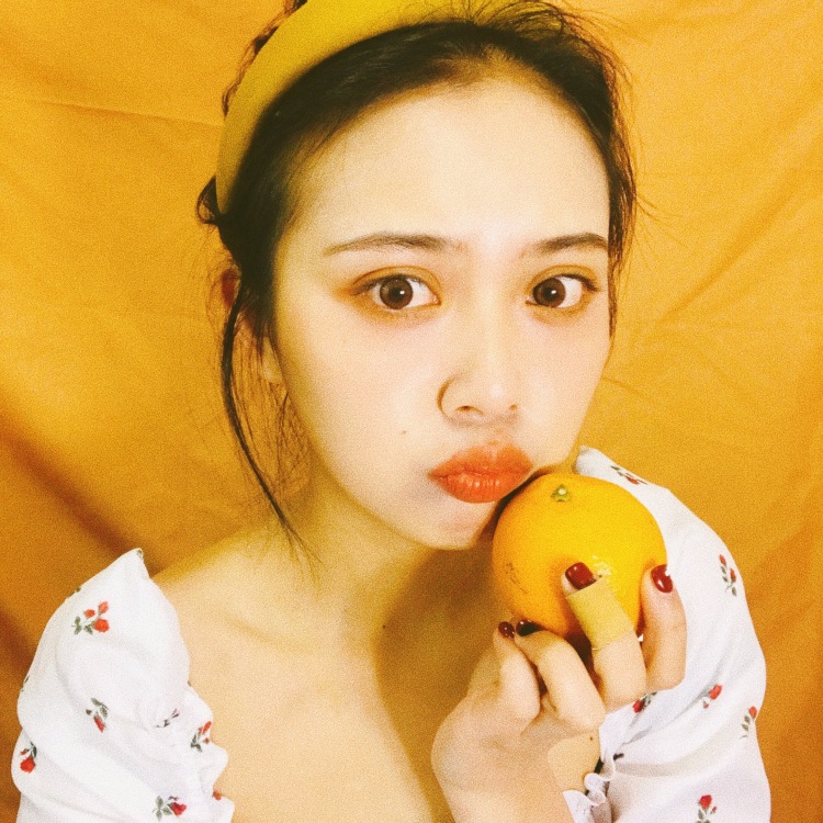 叠一-云南省·昆明市·五华区-***，微博，抖音-耐心细心，不怕麻烦，不怕吃苦，身高161体重47 可接淑女、性感、学院、休闲等买家秀，种草视频，测评，口播，等你发现我