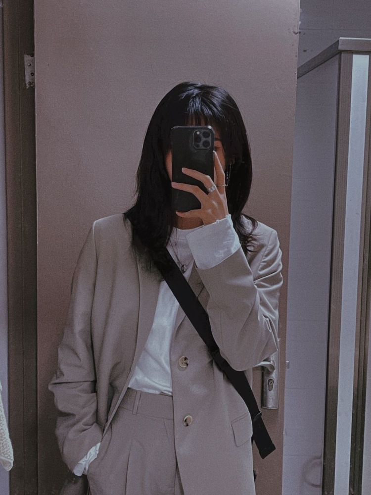 我还不想睡呢📜-上海市·上海市·黄浦区--本人身高174/51kg 有相机 爱拍照 会修图 出图快 态度好！有礼貌！风格多变！可以帅气甜美可爱萝莉 还不快找我合作！宝藏女孩！
