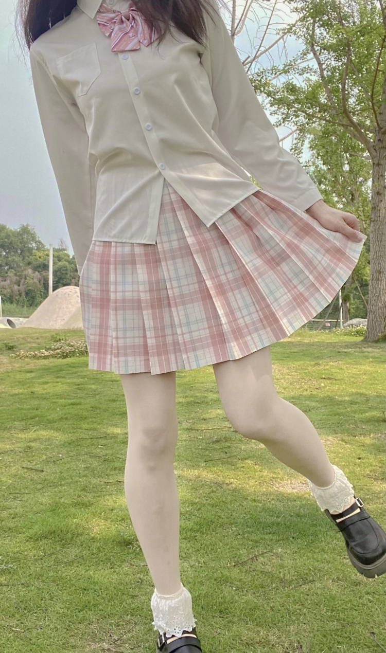晴天娃娃-四川省·成都市·武侯区-微博-身高168的种草姬
作品发布抖音，短视频和拍照
收到商品后三天内出图
擅长日系、运动、jk制服、汉服
拍摄设备手机原相机